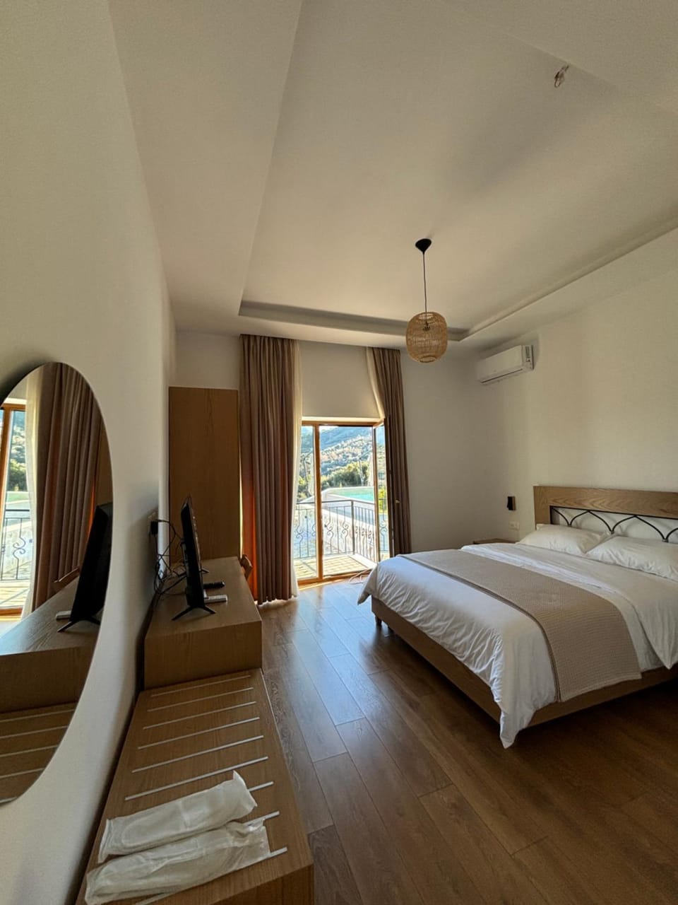 Balcony/Terrace, Bedroom