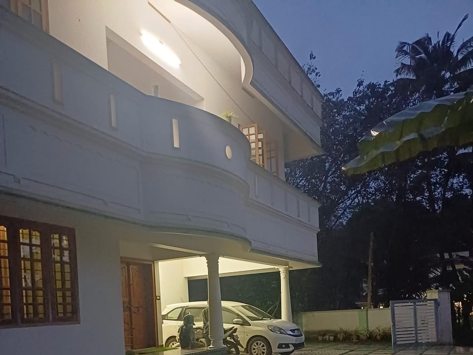 Property building, Parking