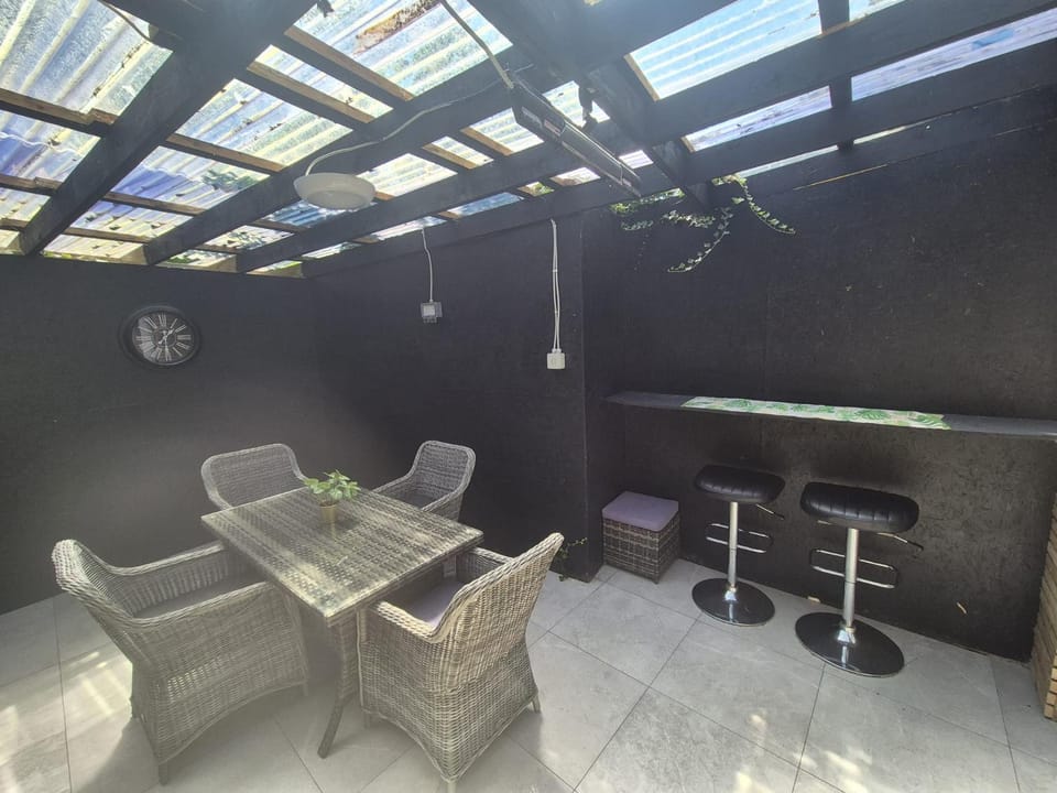 3 Eyre Square Lane Apartment in Galway