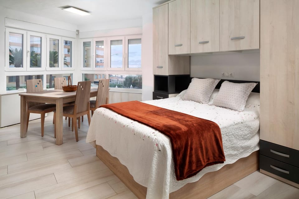 Living room, Bedroom