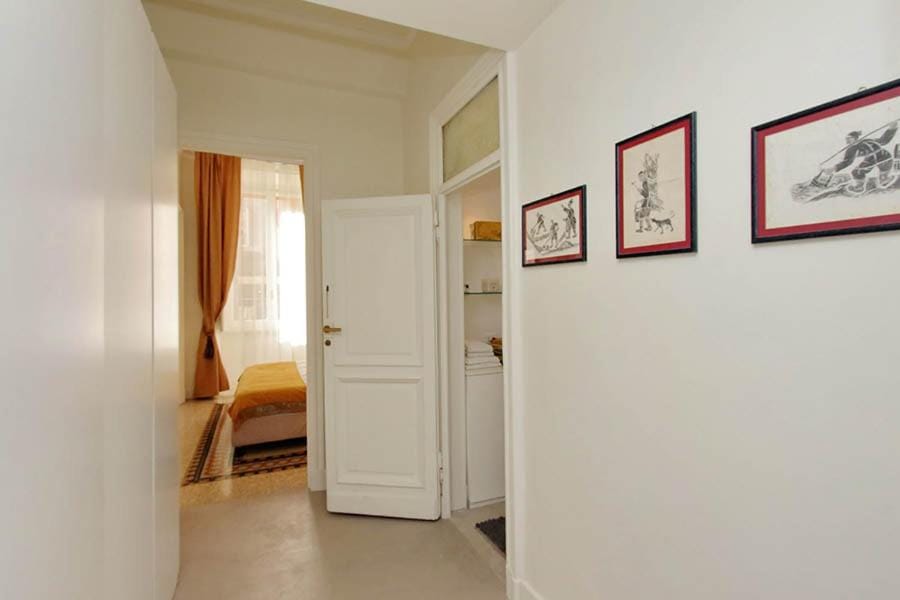 ELEGANT APARTMENT IN THE HEART OF ROME-NAVONA AREA Apartment in Rome