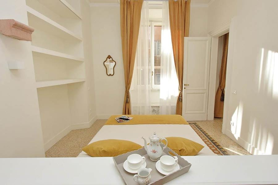ELEGANT APARTMENT IN THE HEART OF ROME-NAVONA AREA Apartment in Rome