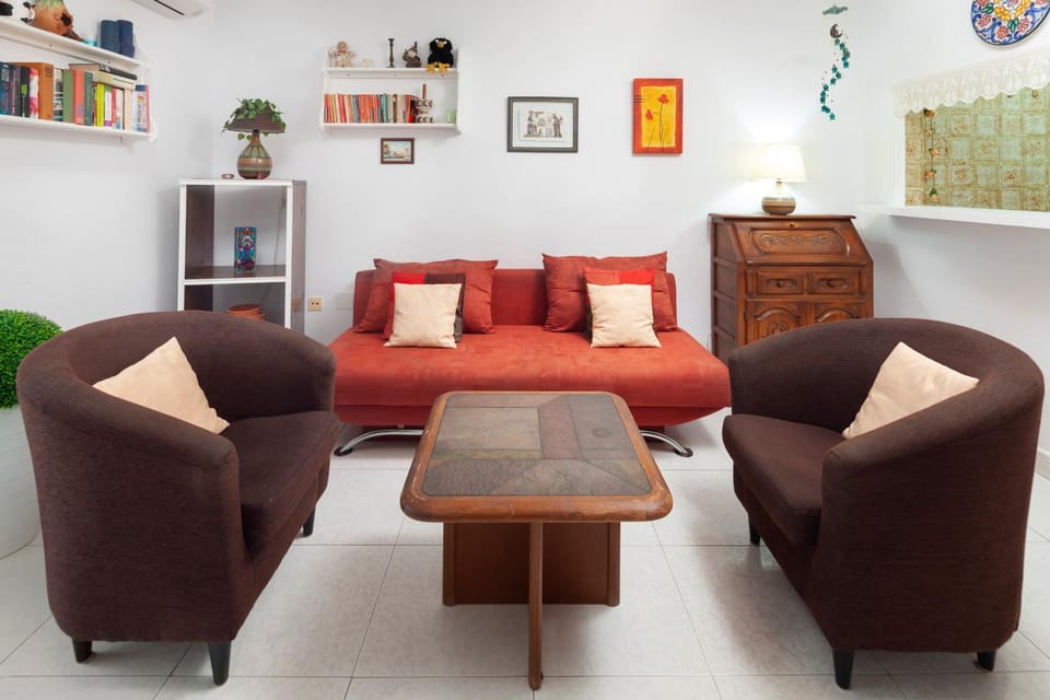 Property building, Living room