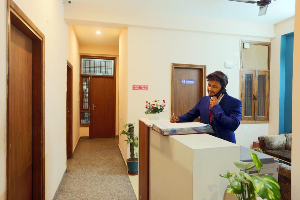 Staff, Lobby or reception, Text overlay