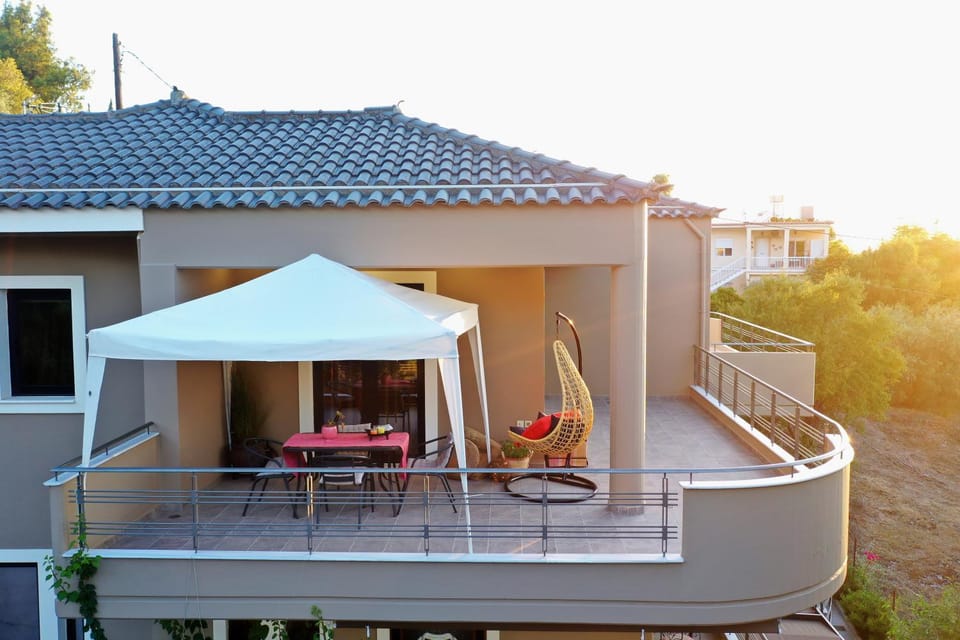 Natural landscape, View (from property/room), Balcony/Terrace