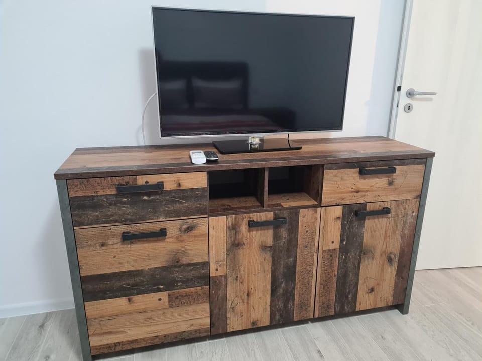 TV and multimedia