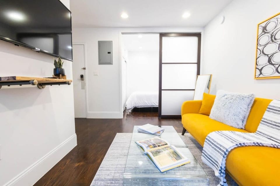 69-4C PRIME Lower East Side 1br Apt Brand New Apartment in East Village