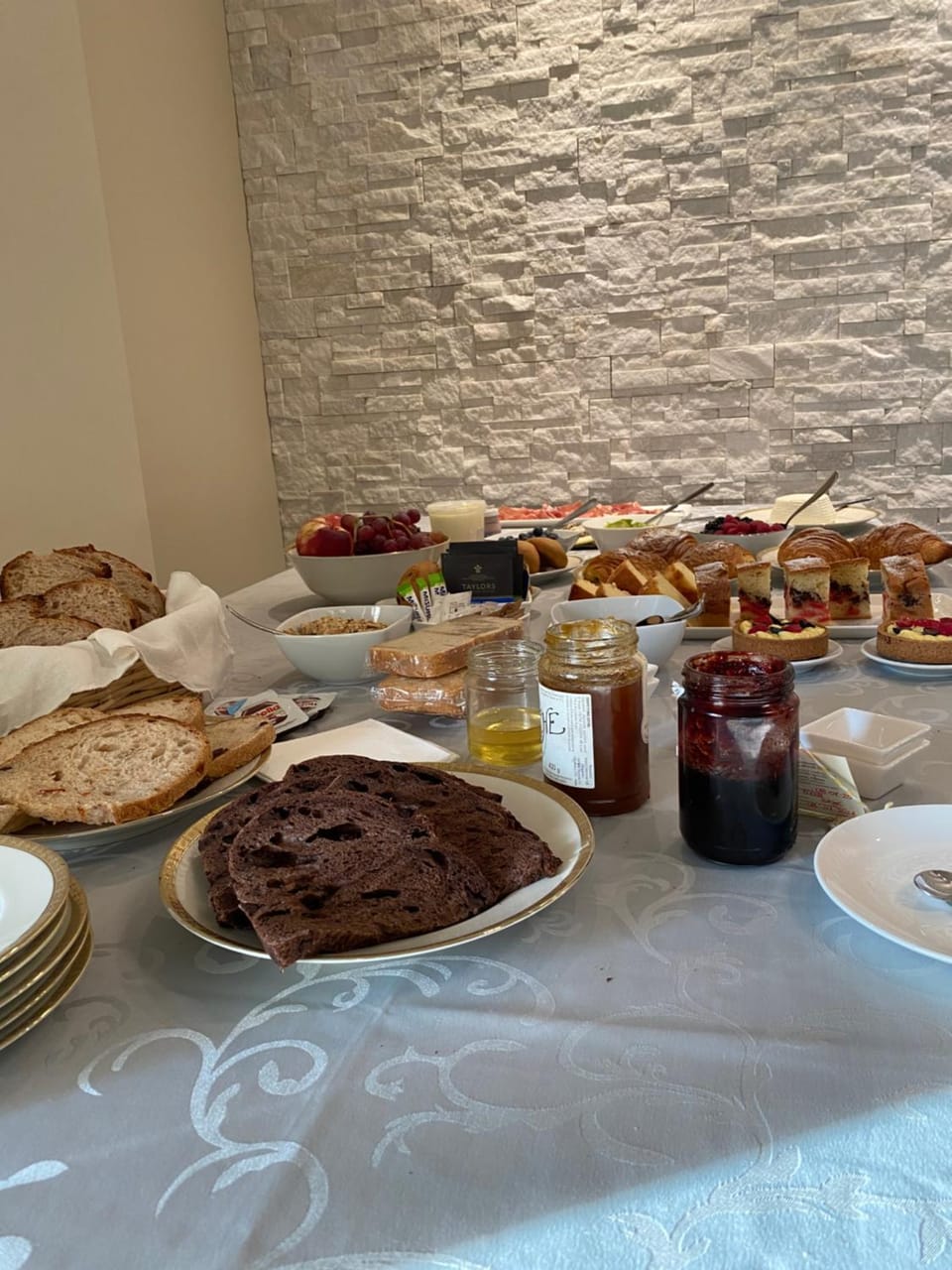 Esse Elegant house B&B-Boutique Wellness Rooms vicino al Gran Sasso D Italia Bed and Breakfast in Abruzzo
