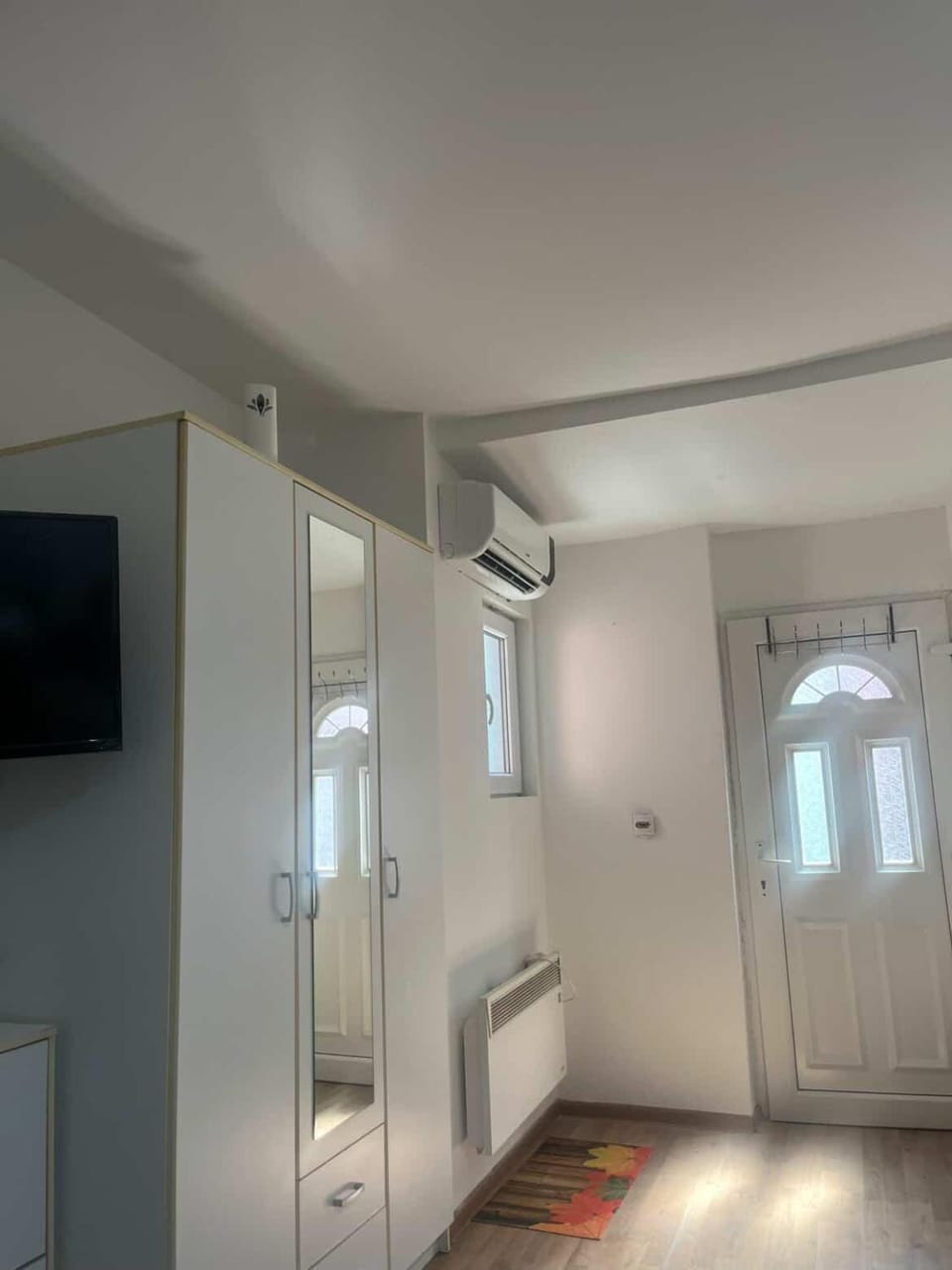 Mace MM :) Apartment in Vojvodina