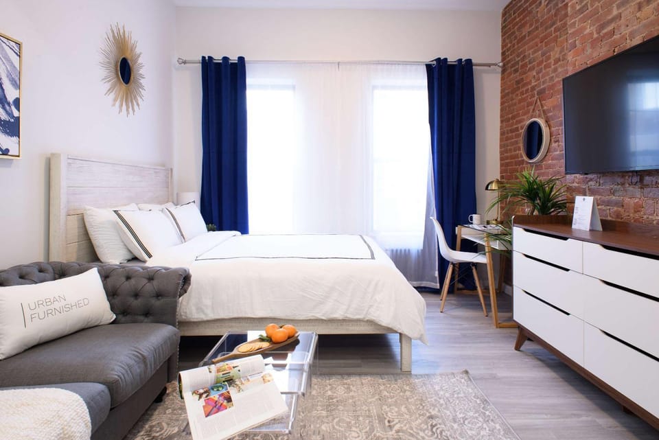 240-14 NEW Studio Prime Location W&D in unit Apartment in Roosevelt Island