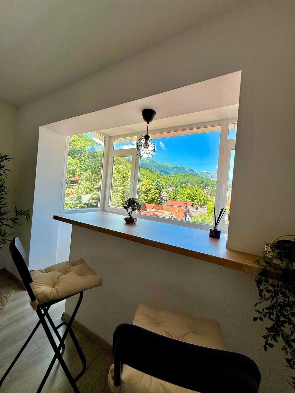 Mountain View Apartment in Sinaia