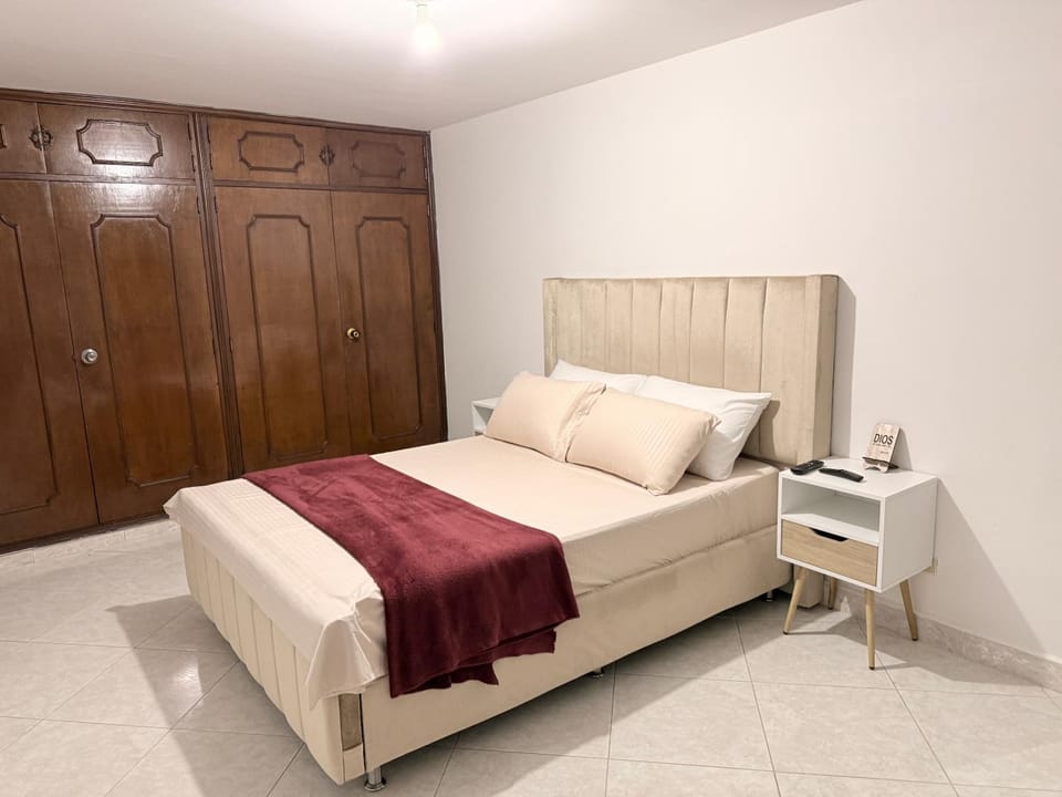 Alojamiento Laureles la 33 Vacation rental in Medellin