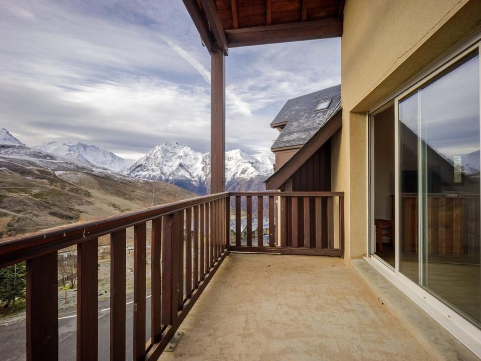 Grand appartement 12 pers. à Peyragudes avec balcon - FR-1-695-8 Apartment in Catalonia