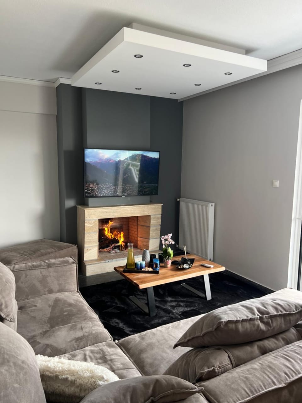 TV and multimedia, Living room, flat iron