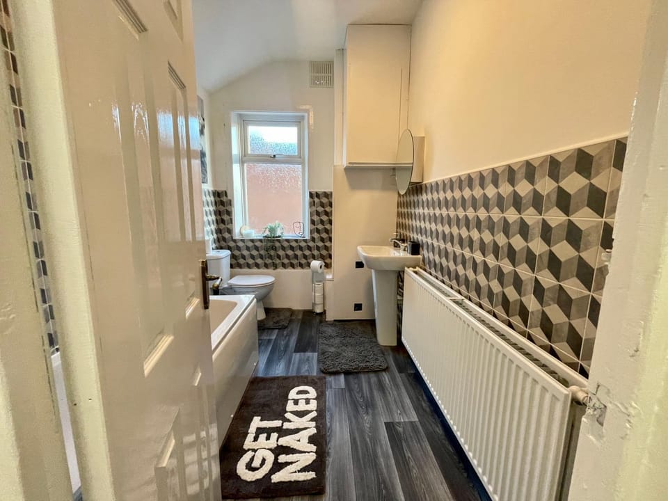 Bathroom, Public Bath, Bath