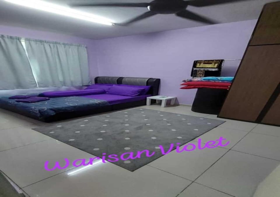 Bedroom, Family