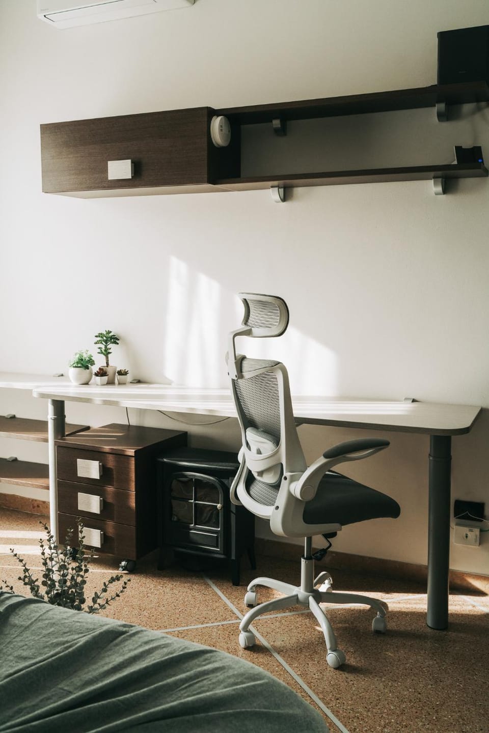 Other, Seating area, Bedroom