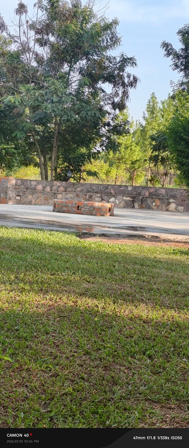 Pross Residence Hostel - Masindi- Close to Murchison Falls Gate Country House in Uganda
