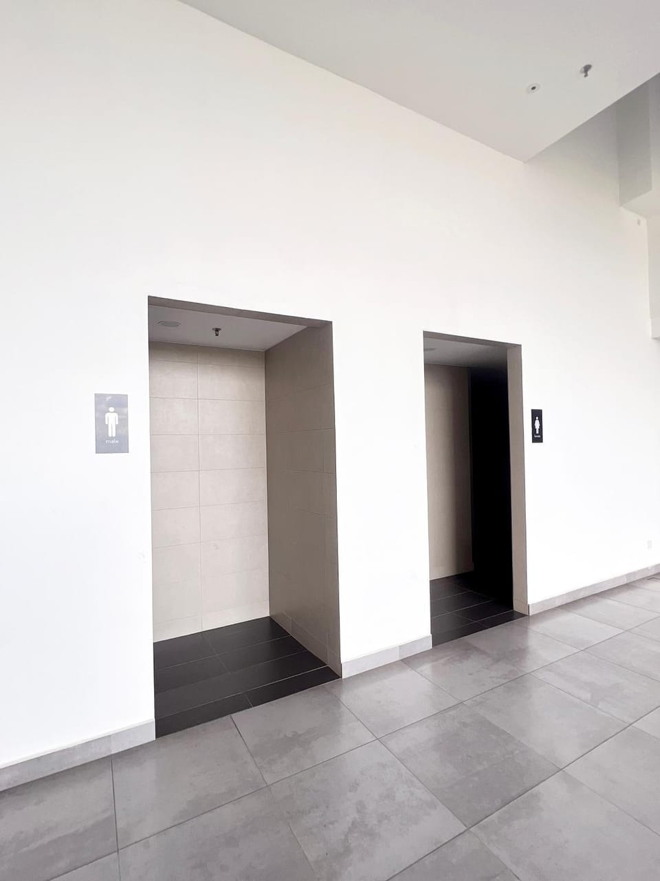 Toilet, Property building