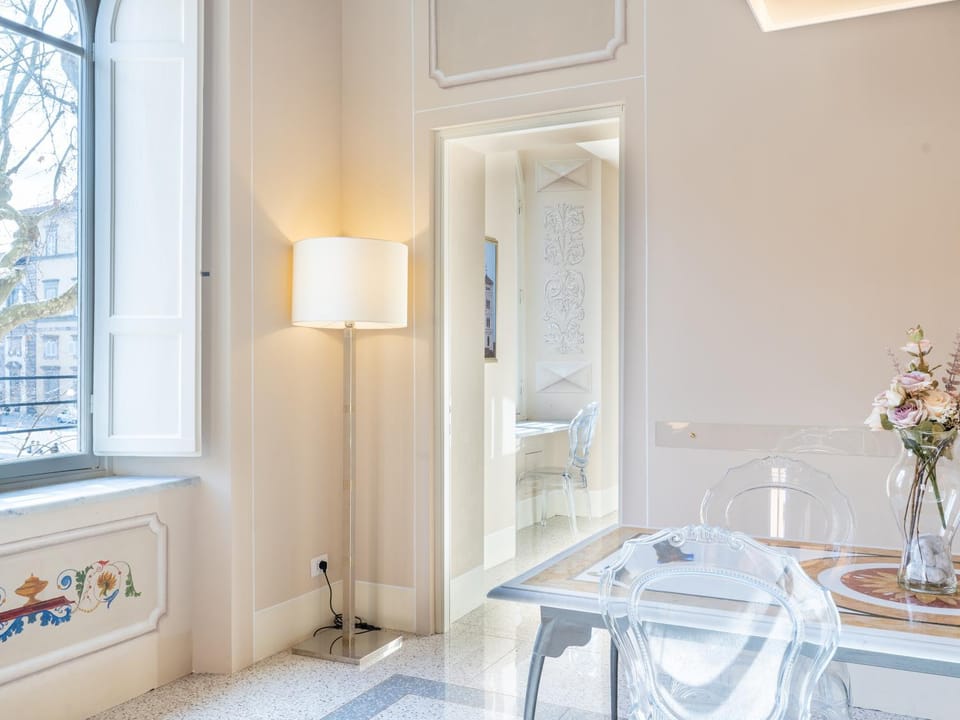 Communal lounge/ TV room, Living room, Seating area, Dining area, Communal kitchen, furniture