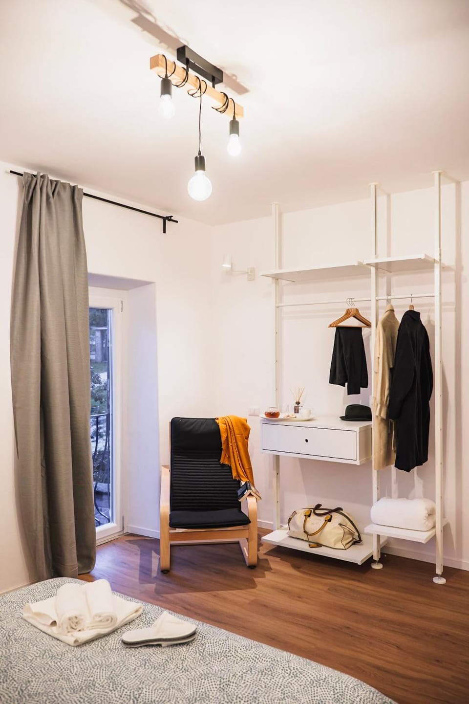 Bed, Photo of the whole room, Bedroom, wardrobe