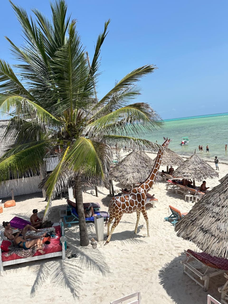 Luwa Beach&Suits Bed and Breakfast in Kenya