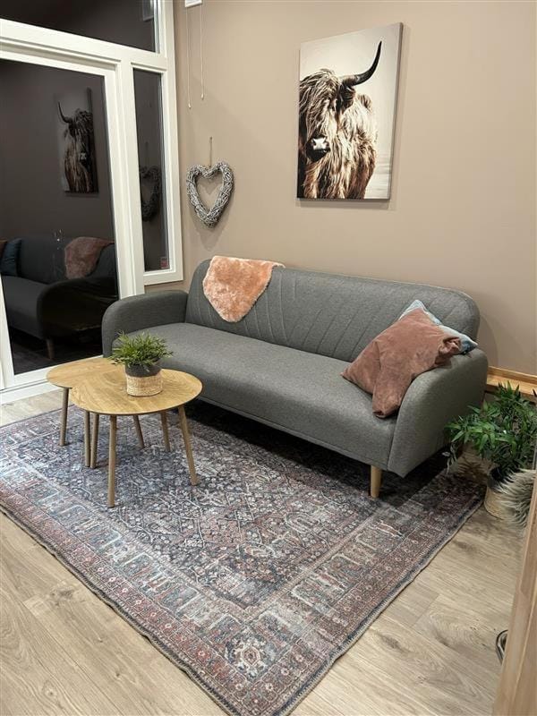 Gjestehus i Sogndal med utsikt over fjord og fjell Apartment in Vestland