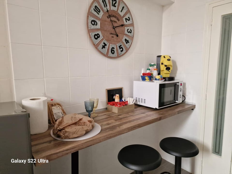 Coffee/tea facilities, Kitchen or kitchenette