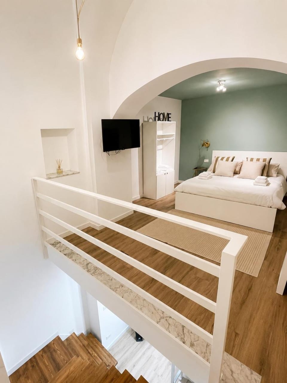 Buen Retiro 52 Apartment in Naples