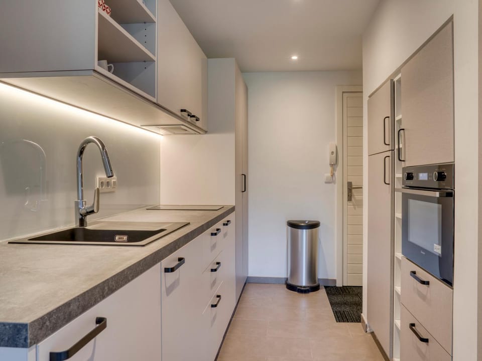 Studio rénové avec terrasse à Megève - Proche pistes et golf, parking et wifi inclus - FR-1-453-299 Apartment in Megève