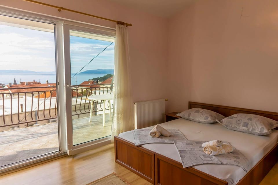 Bedroom, Sea view
