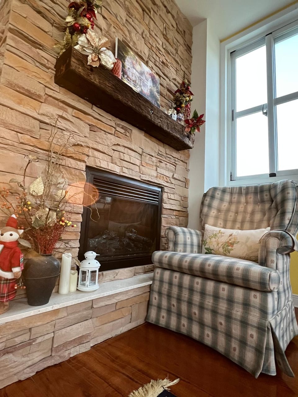 Communal lounge/ TV room, Living room, flat iron