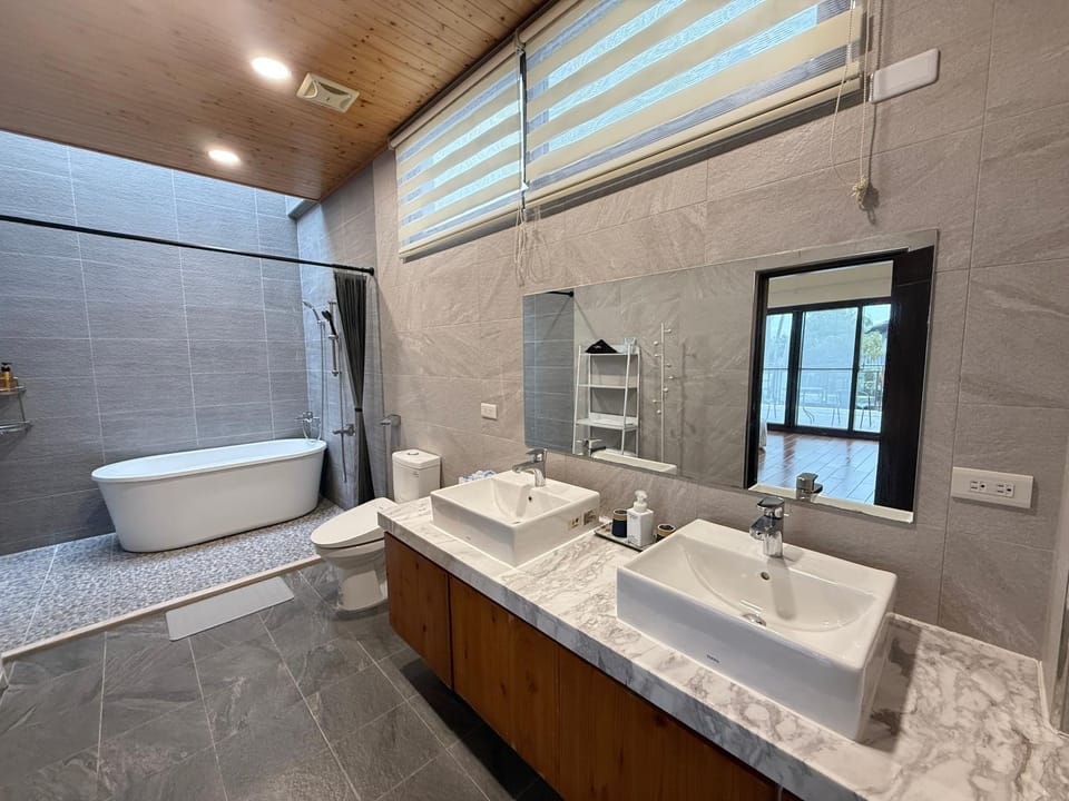 月伴灣海景民宿MoonBay Seaview Homestay - 半自動入住 Self check-in Bed and Breakfast in Taiwan, Province of China
