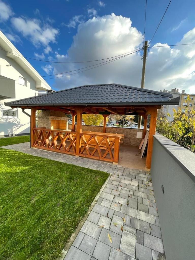 Day, BBQ facilities, Garden, Garden view