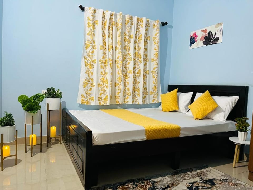 Bed, Photo of the whole room