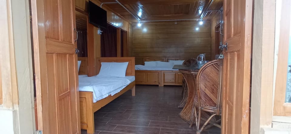 Bed, TV and multimedia