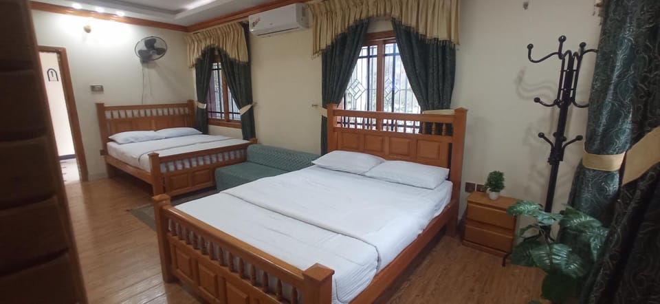 Bed, Photo of the whole room