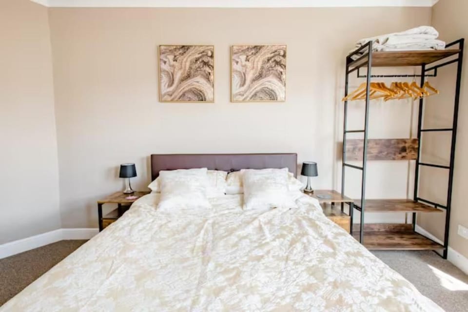 Bed, wardrobe