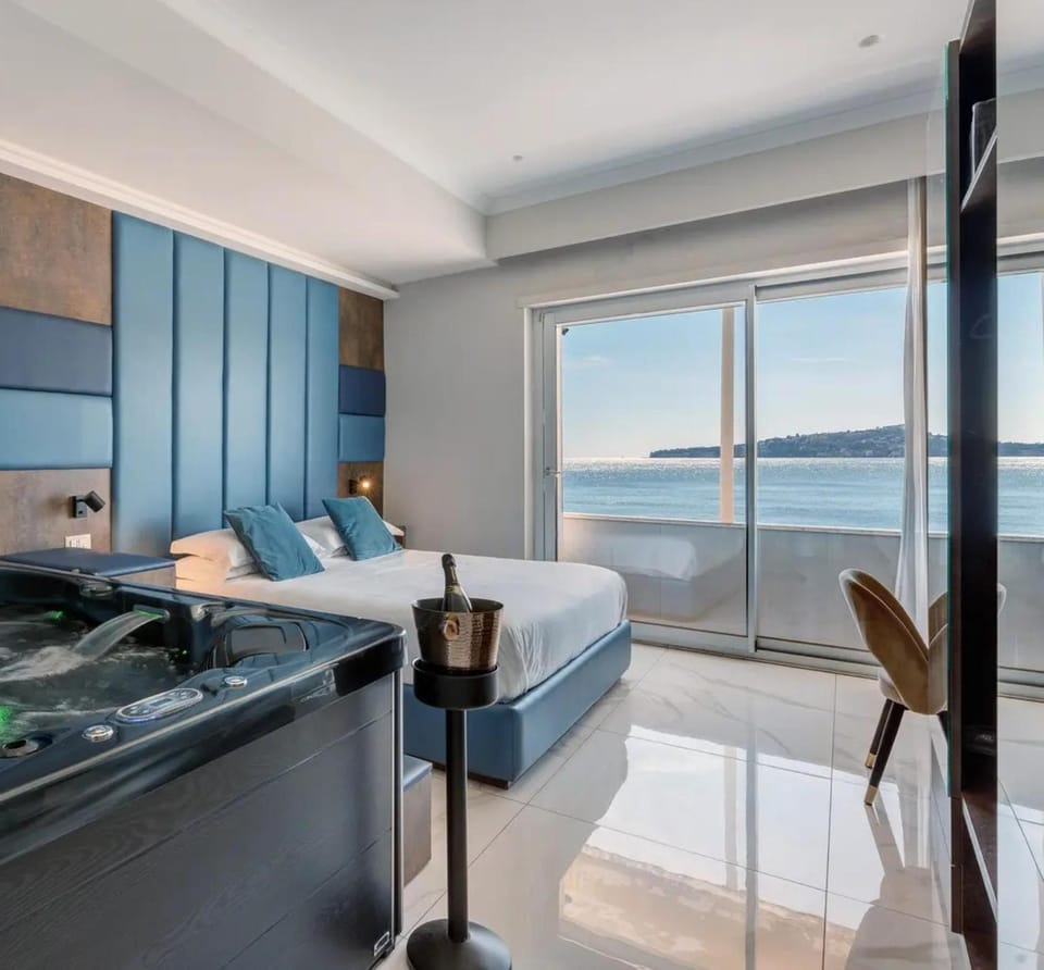 Bed, Photo of the whole room, Bedroom, Sea view