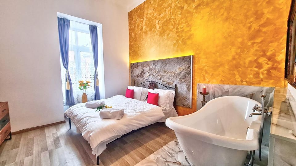 Bed, Decorative detail, Bedroom, Bath