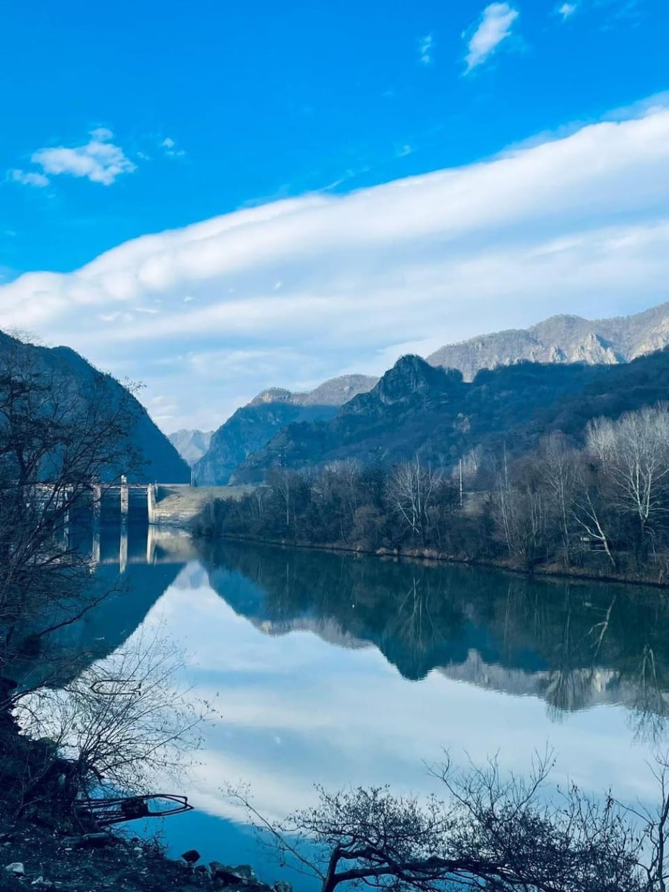 Mountain view, River view