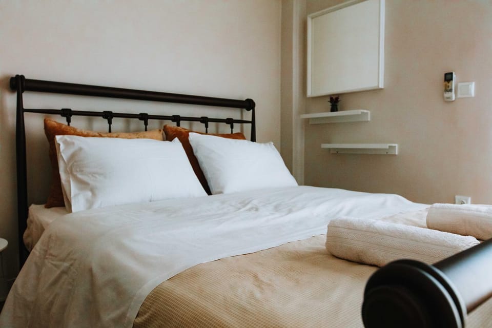 3 Bros Studio Apartment in Euboea