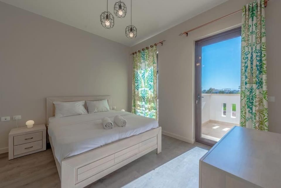 Bright 2-Bedroom Apartment with Golf Course & Pool View l Cyan, El Gouna Apartment in Hurghada