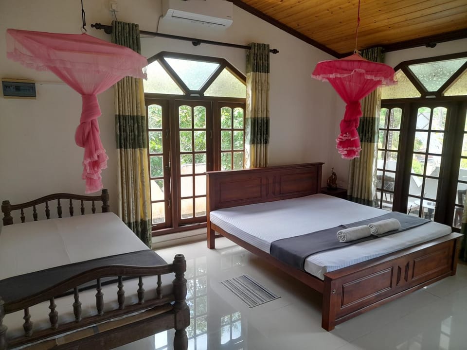 Galle Side HomeStay Vacation rental in Galle