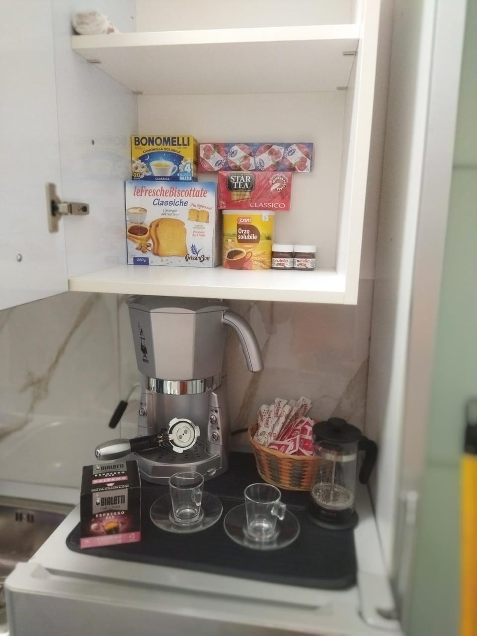 Coffee/tea facilities