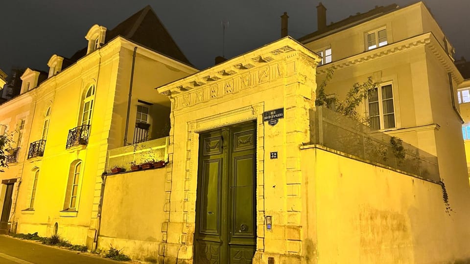 Property building, Night