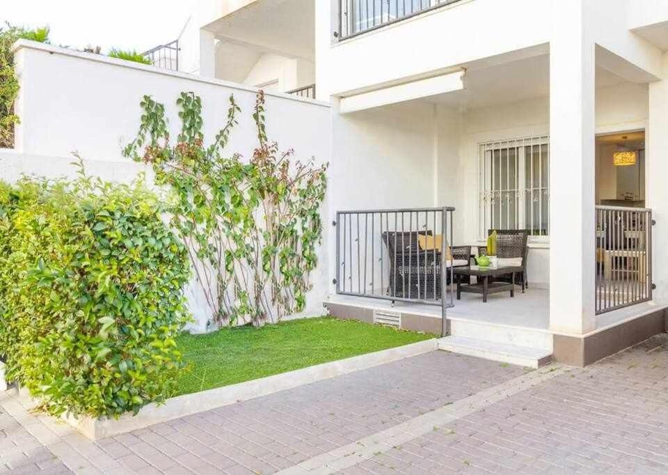 Apartment Pink Vistabella 1 Apartment in Torrevieja