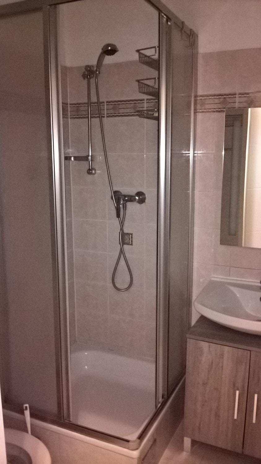 Shower, Bathroom