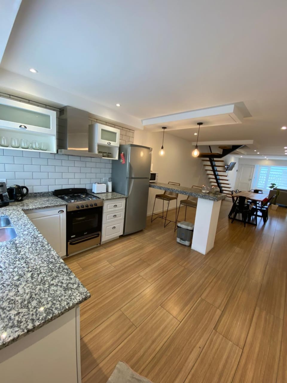Kitchen or kitchenette, Dining area, oven, toaster