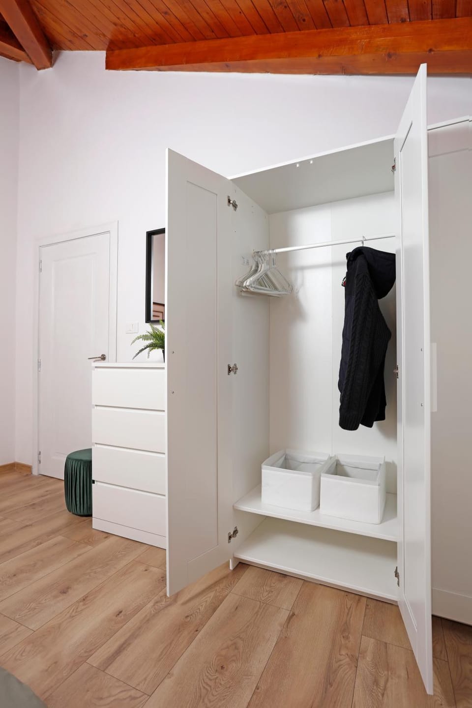 wardrobe